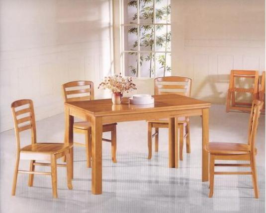 橡木家具餐桌